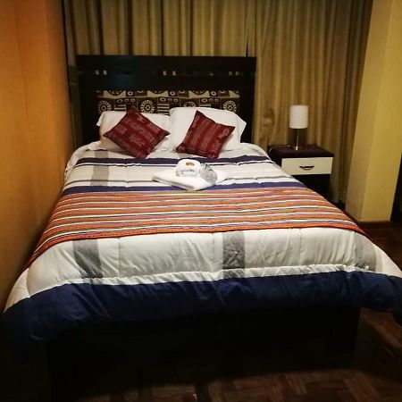 Yanuy Culinary Guest House كوسكو المظهر الخارجي الصورة