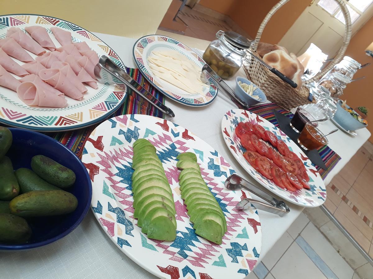 Yanuy Culinary Guest House كوسكو المظهر الخارجي الصورة
