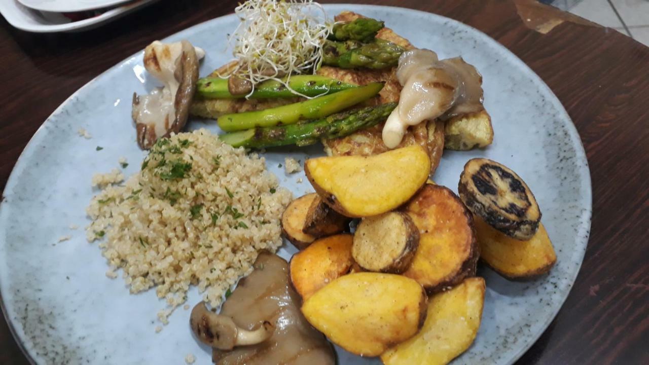Yanuy Culinary Guest House كوسكو المظهر الخارجي الصورة
