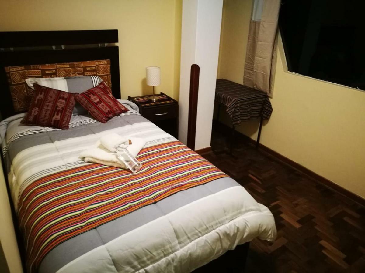 Yanuy Culinary Guest House كوسكو المظهر الخارجي الصورة